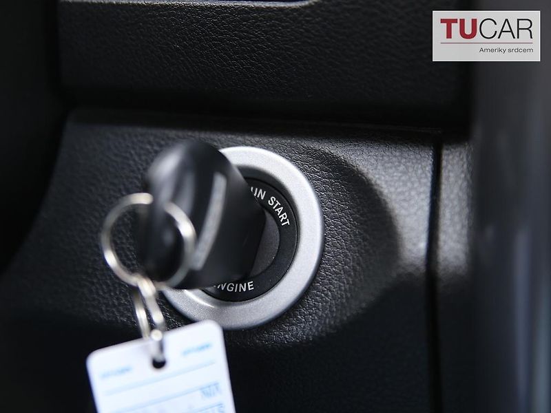 RAM 1500 (2023) Classic 5.7 V8 HEMI - fotka 25 z 44