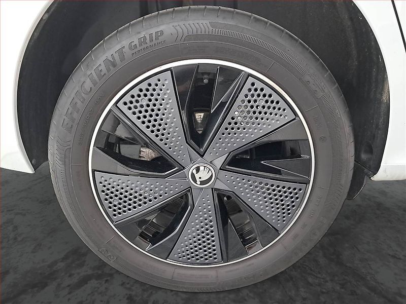 Škoda Kamiq (2024) Monte Carlo 1.5 TSI - fotka 15 z 16