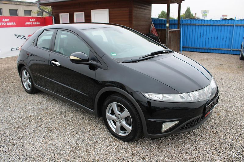 Honda Civic (2007) 1,4i KLIMA EL.OKNA ALUKOLA - fotka 1 z 15