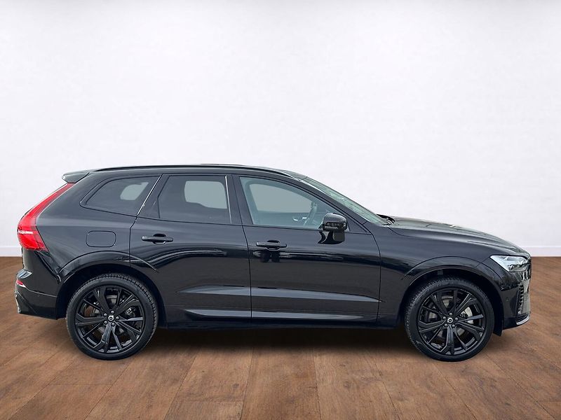 Volvo XC60 T8 ULTRA BLACK EDITON ,335 kW - fotka 6 z 23