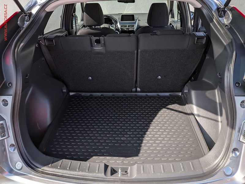 Mitsubishi Eclipse Cross (2021) 1.5 T-MIVEC, 2.maj,ČR - fotka 7 z 19