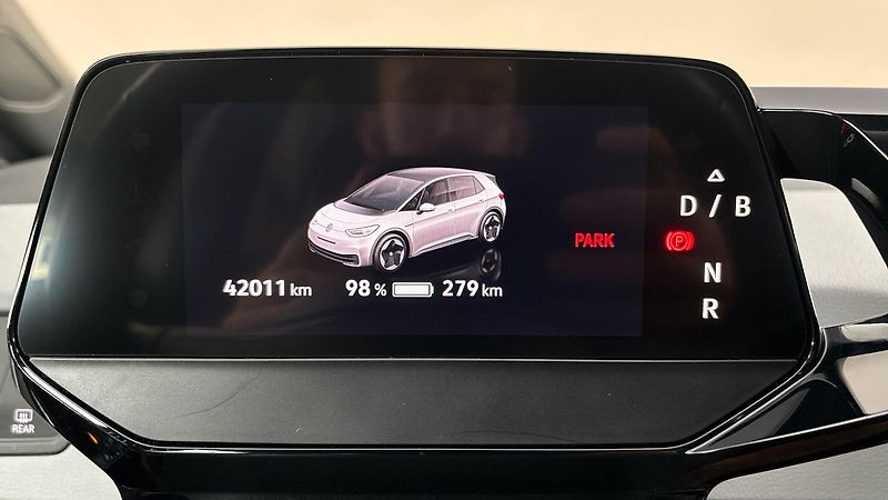 Volkswagen ID.3 58 kWh AUT Pro Performance - fotka 10 z 28