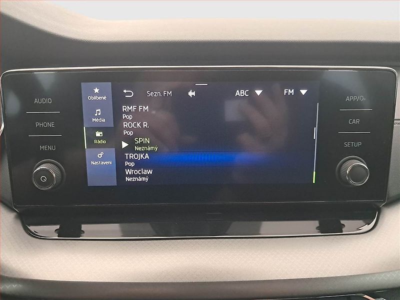 Škoda Octavia (2023) Ambition 2.0 TDI - fotka 13 z 17