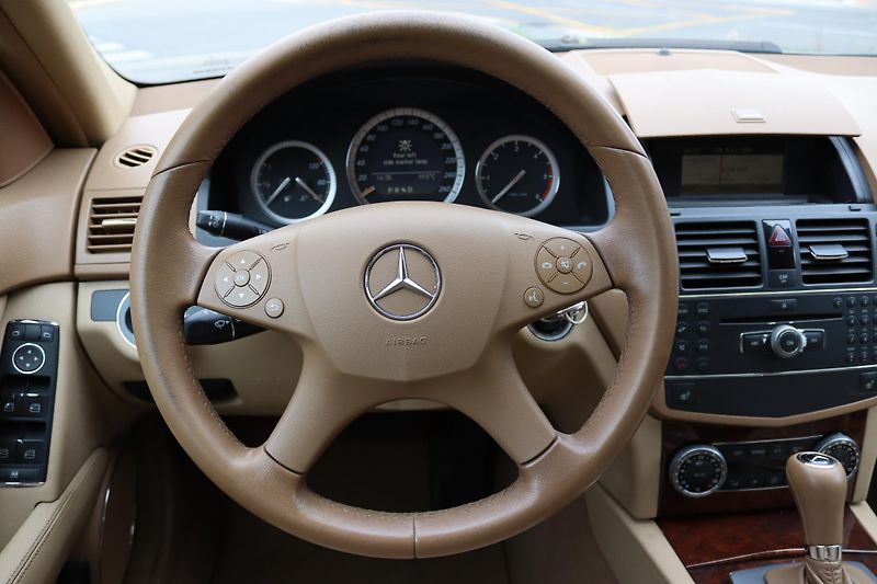 Mercedes-Benz Třídy C C220 (W204) ELEGANCE - fotka 18 z 40