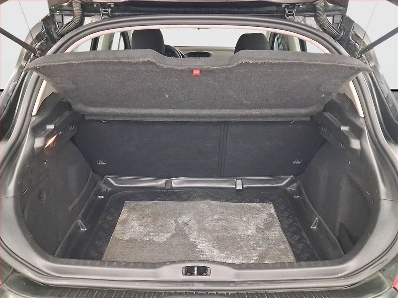 Peugeot 308 (2008) 1.6 HDi, Eko.zaplacen - fotka 14 z 16
