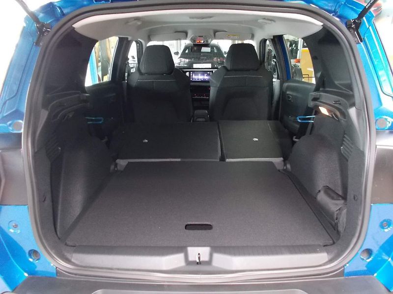 Opel Frontera (2026) Edition Hybrid 1.2 TURBO (81kW - fotka 11 z 29