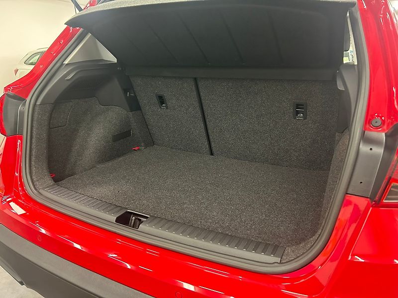 Seat Arona (2022) 1.0 TGI MAN Style 2020 | Záruk - fotka 16 z 45
