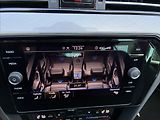 Volkswagen Passat 2,0 TDI TAŽNÉ KAMERA EL.KUFR - náhled 26