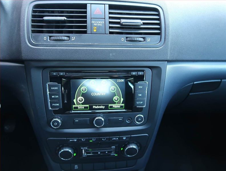 Škoda Yeti (2013) Adventure 1.4 TSI, Xenony - fotka 12 z 16