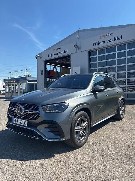 Mercedes-Benz GLE (2024) 350 de 4MATIC - fotka 3 z 13