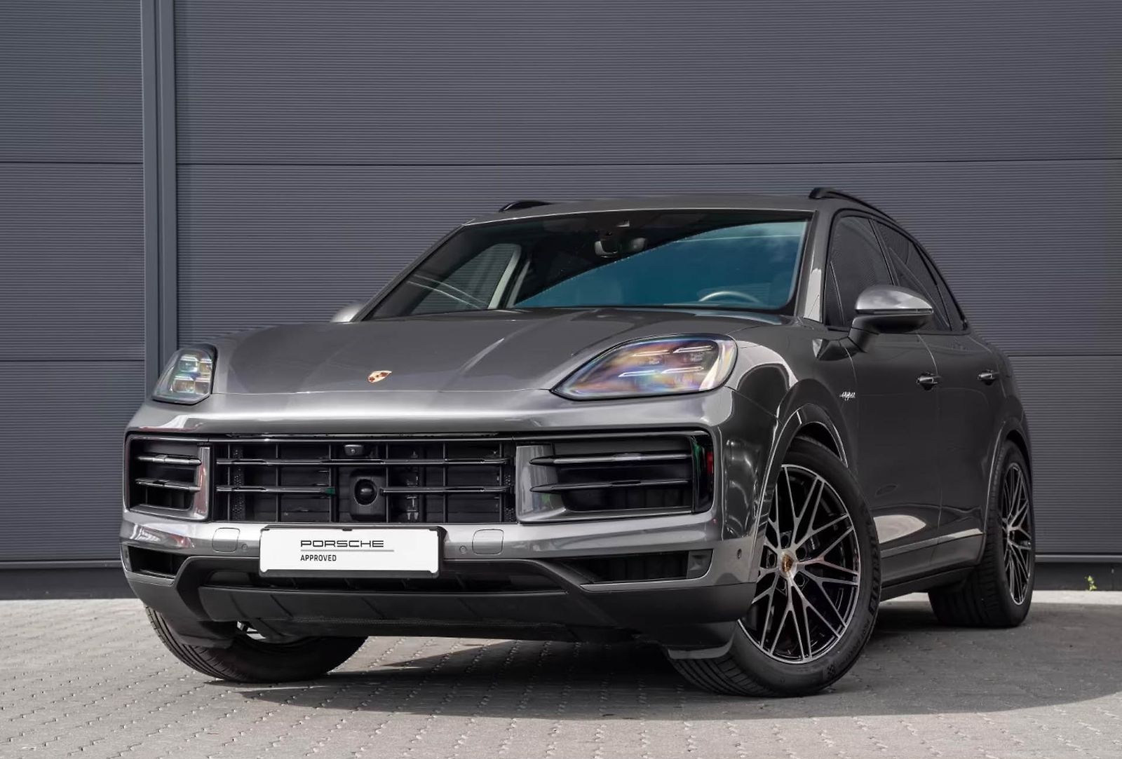 Porsche Cayenne E-Hybrid Pano BOSE PASM InnoDr