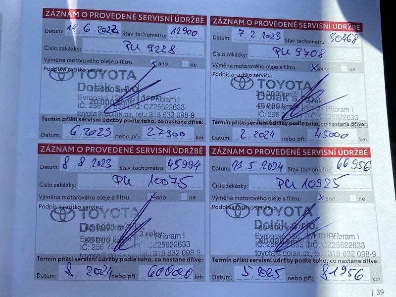 Toyota RAV4 2.5HSD, ČR, Selection, 4x4 - fotka 16 z 18