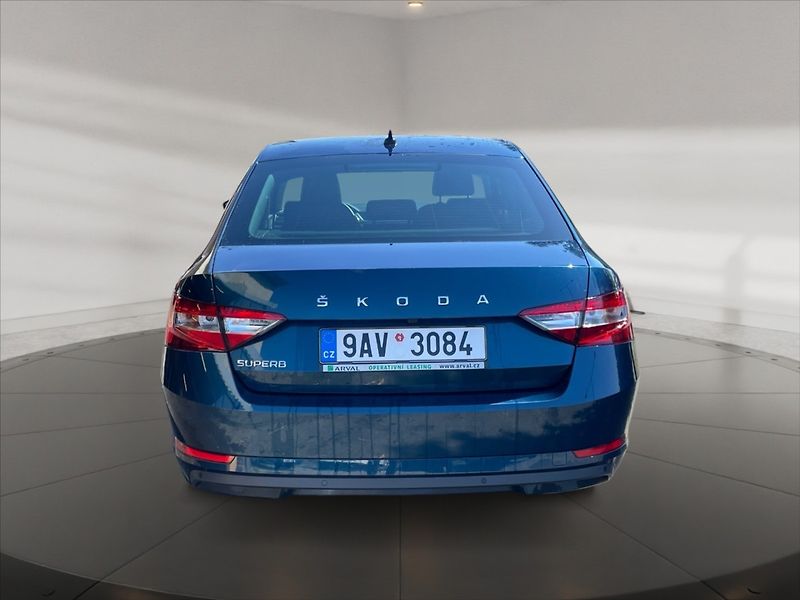 Škoda Superb 2,0 TDI 110 Style DSG - fotka 5 z 11