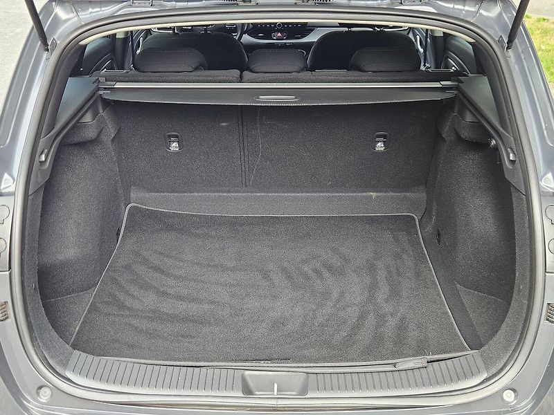Hyundai i30 1,0 T-GDi 73kW, Smart Climate - fotka 33 z 33