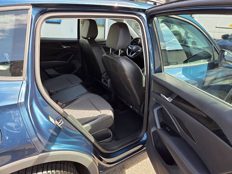 Volkswagen Tiguan (2024) 1.5 eTSI DSG 110kW - fotka 35 z 40