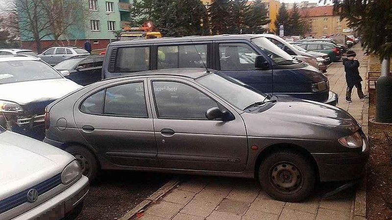 Nehoda v Družstevní ulici v Žatci