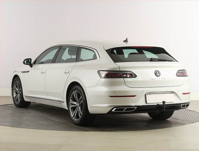 Volkswagen Arteon (2023) 2.0 TDI - fotka 4 z 28