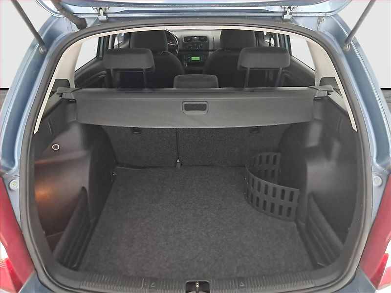 Škoda Fabia (2010) Ambition 1.2 TSI - fotka 13 z 15