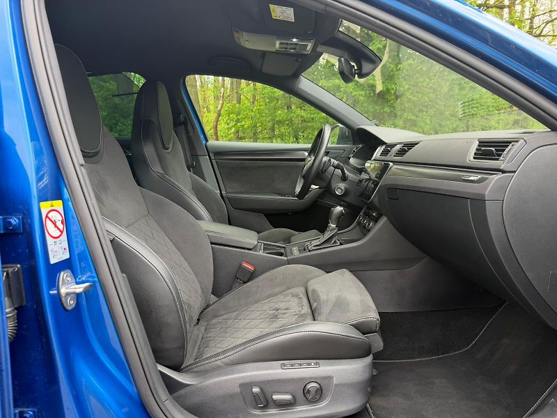Škoda Superb (2023) SportL 2.0TSI/206kW 4x4, webas - fotka 25 z 30