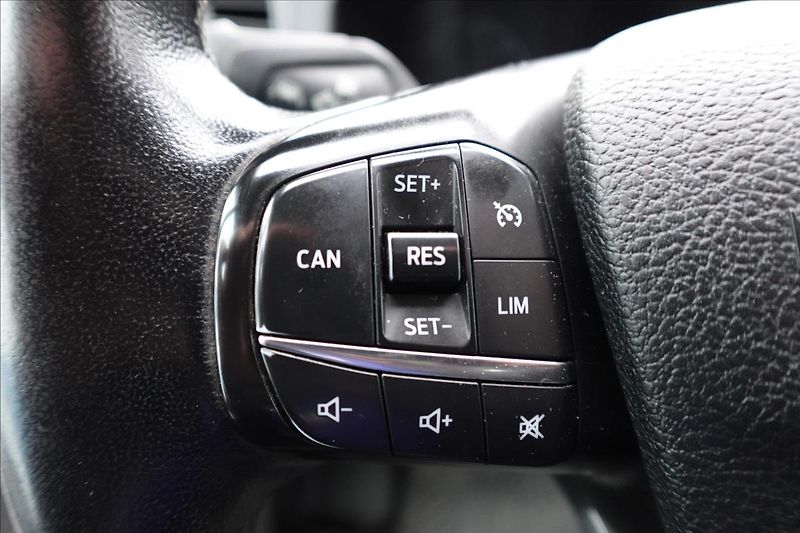 Ford Transit 2,0 TDCI  7 MÍST VALNÍK KLIMA - fotka 20 z 29