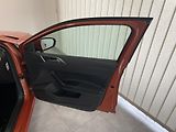 Volkswagen Polo 1.0 TSi ČR 1.MAJ. REZERVACE  - náhled 13