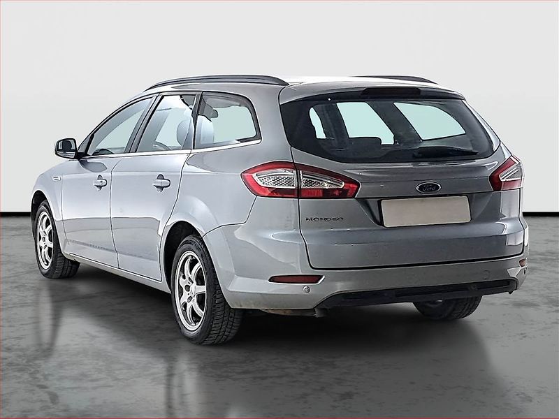 Ford Mondeo (2014) 2.0 TDCi, po STK, Tažné - fotka 4 z 17