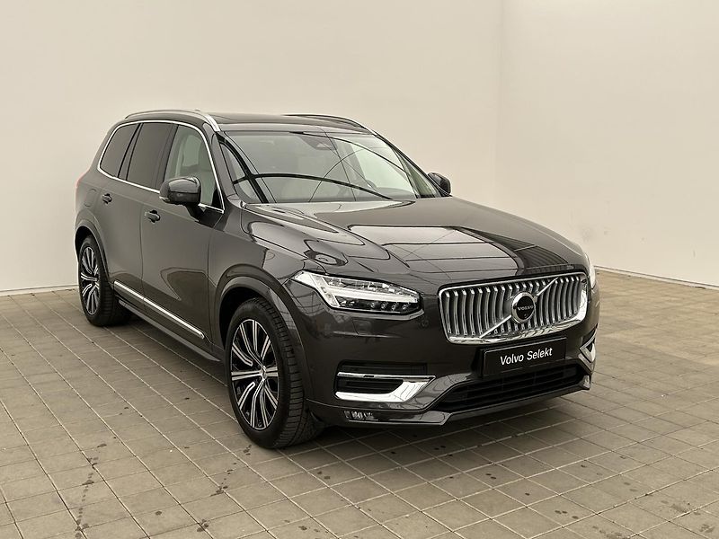 Volvo XC90 2.0  B5 4x4 Plus - fotka 8 z 31