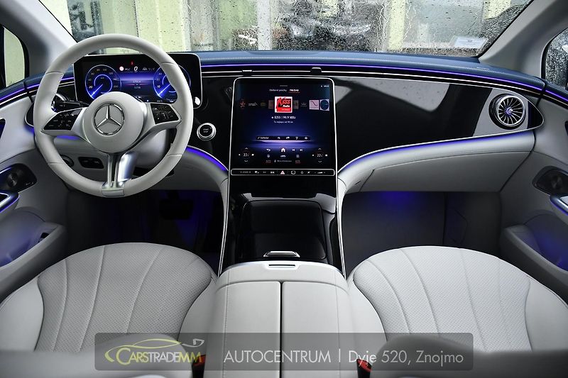 Mercedes-Benz EQE 350 4MATIC - fotka 21 z 56