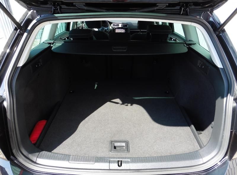Volkswagen Golf Variant 1.5 TSi Highline Navi - fotka 8 z 14
