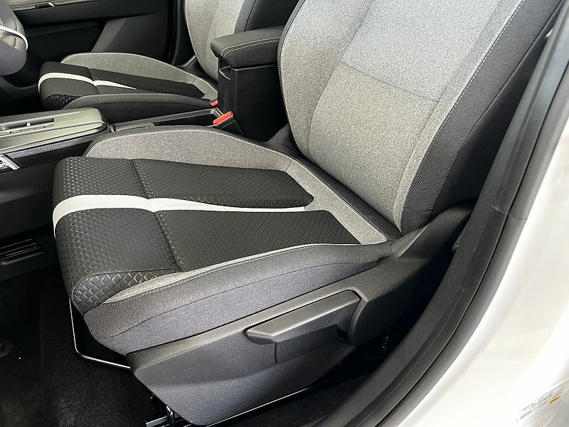 Opel Frontera GS HYBRID 107 kW/145 HP + ZP - fotka 12 z 28