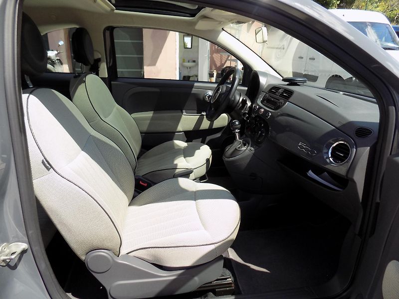 Fiat 500 1,2I 51 KW LOUNGE PANORAMA - fotka 25 z 38