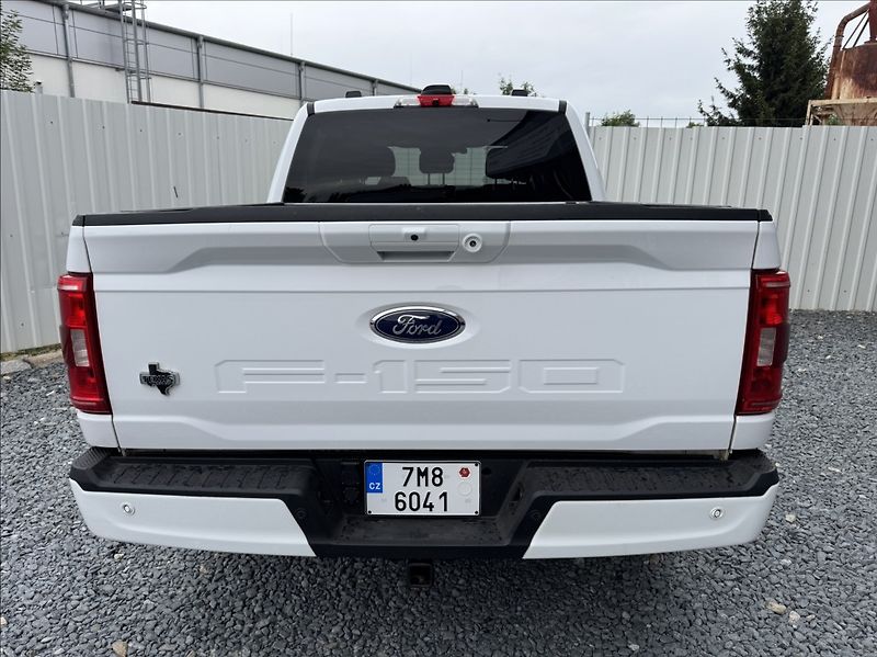 Ford F-150 5,0 V8 298kW - fotka 11 z 50