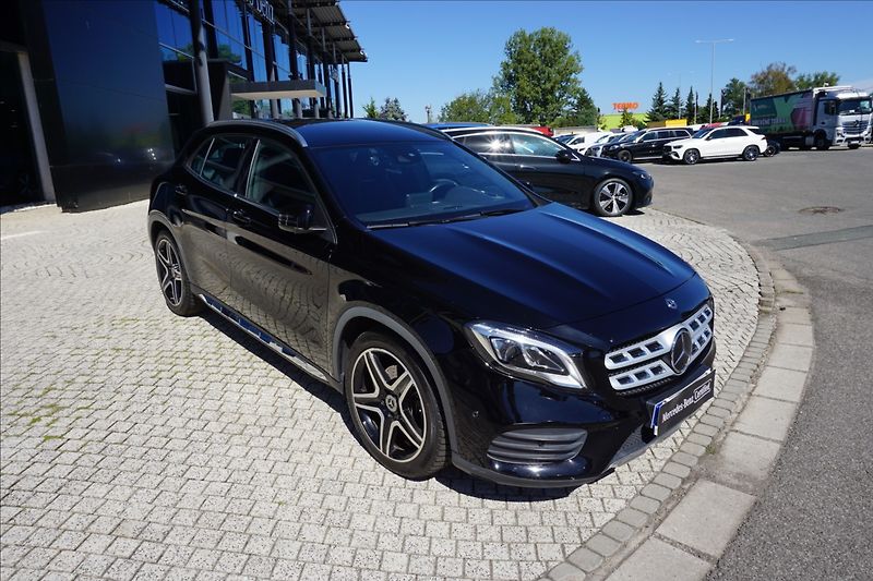 Mercedes-Benz GLA 2,1 220d 4M 1.maj ČR - fotografie inzerátu