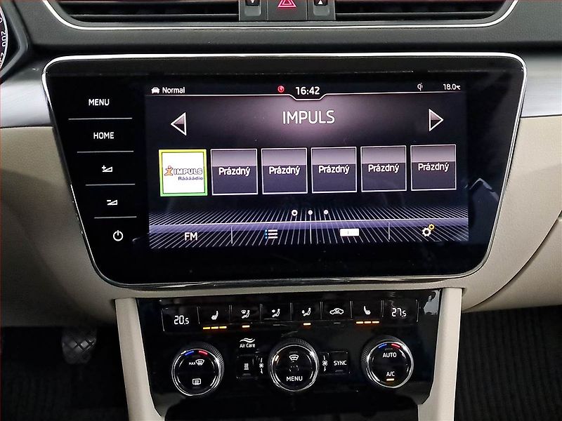 Škoda Superb (2018) Style 2.0 TDI, Kůže, Navi - fotka 12 z 20