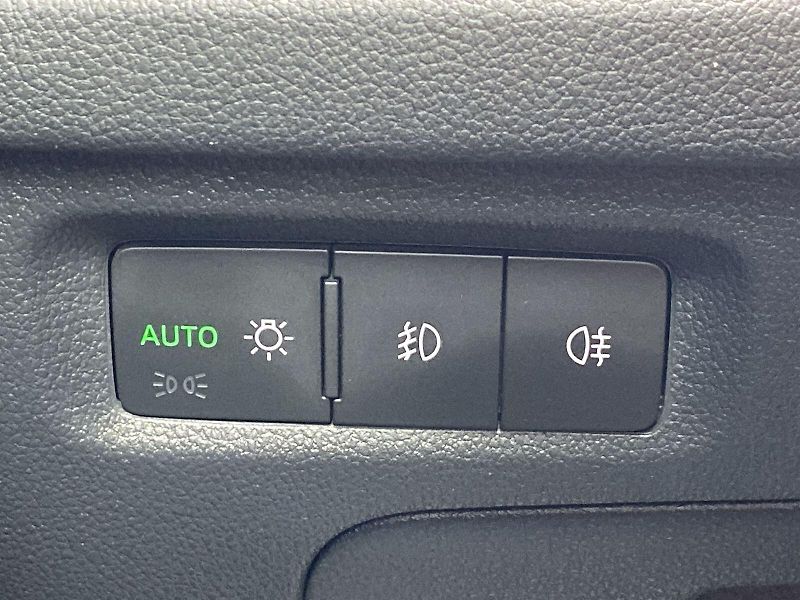 Škoda Octavia (2021) Combi 2.0 TDI 4x4 DSG Scout - fotka 18 z 36