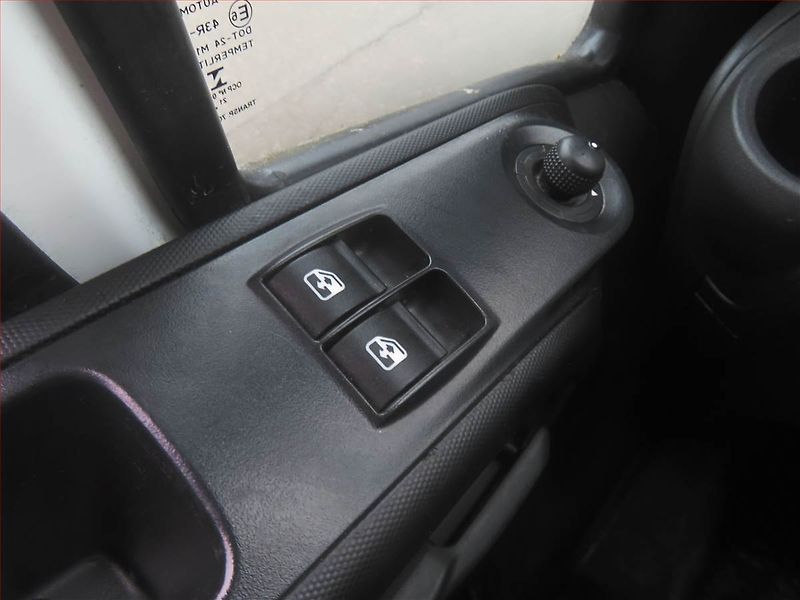 Iveco Daily (2022) 2.3 HPT, Skříň, 19m3, 1Maj - fotka 15 z 15