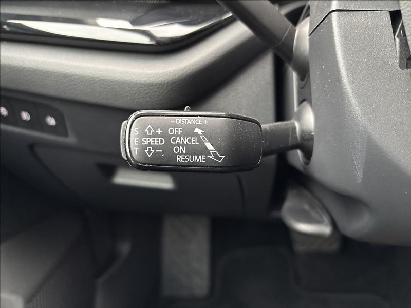 Škoda Octavia 2,0 TDI 110 kW Style DSG - fotka 25 z 41