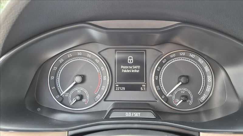 Škoda Scala 1,6 TDi 85 Kw Style DSG - fotka 14 z 27