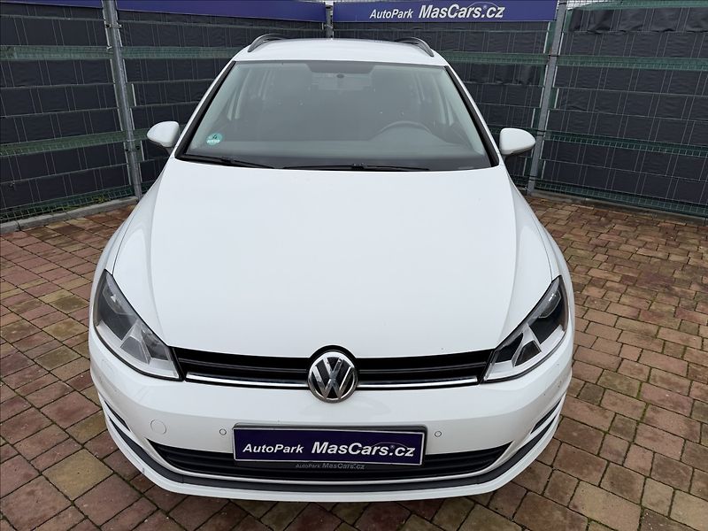 Volkswagen Golf VII 1.6 TDI Comfortline - fotka 2 z 12