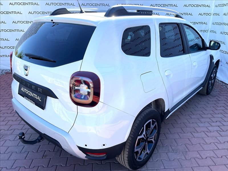 Dacia Duster 1,3 TCe,110kW,STK 8/28 - fotka 9 z 23