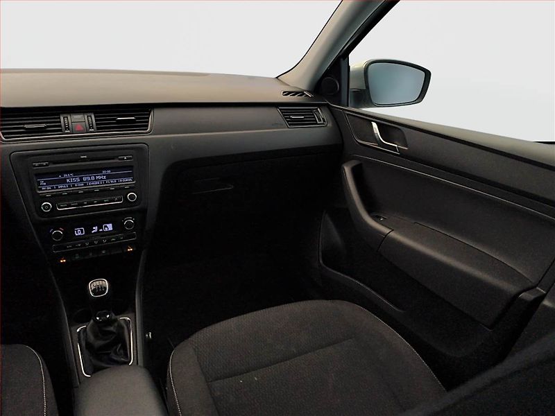 Škoda Rapid (2013) 1.2 TSI, Serv.kniha - fotka 8 z 13