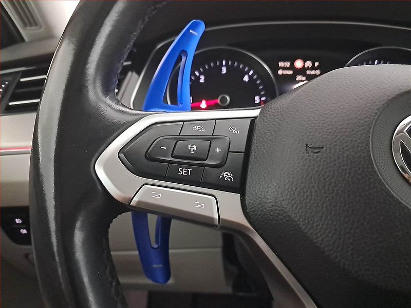 Volkswagen Passat (2019) 1.6 TDI, Automat, Kůže, Navi - fotka 18 z 25