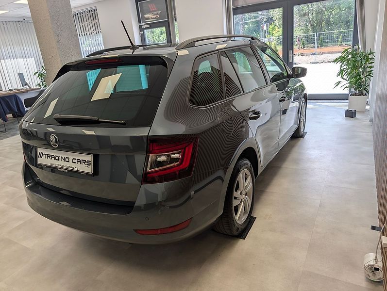 Škoda Fabia Kombi 1.0 TSI - fotka 7 z 25