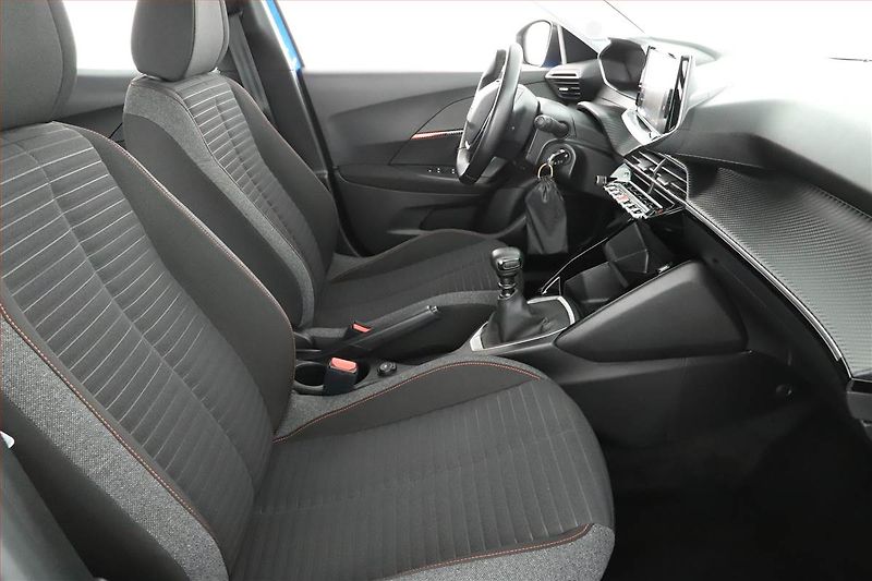 Peugeot 2008 (2021) 1.2 PureTech, Serv.kniha - fotka 7 z 17