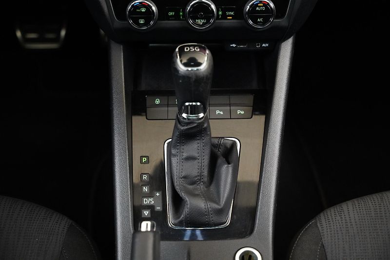 Škoda Octavia - fotka 25 z 30