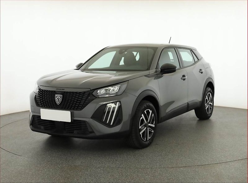 Peugeot 2008 (2024) 1.2 PureTech, ČR,1.maj - fotka 2 z 16
