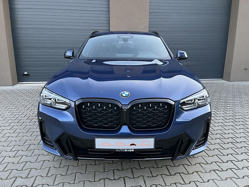BMW X4 (2024) 3.0xD ///M 210Kw,webasto,ACC - fotka 4 z 51