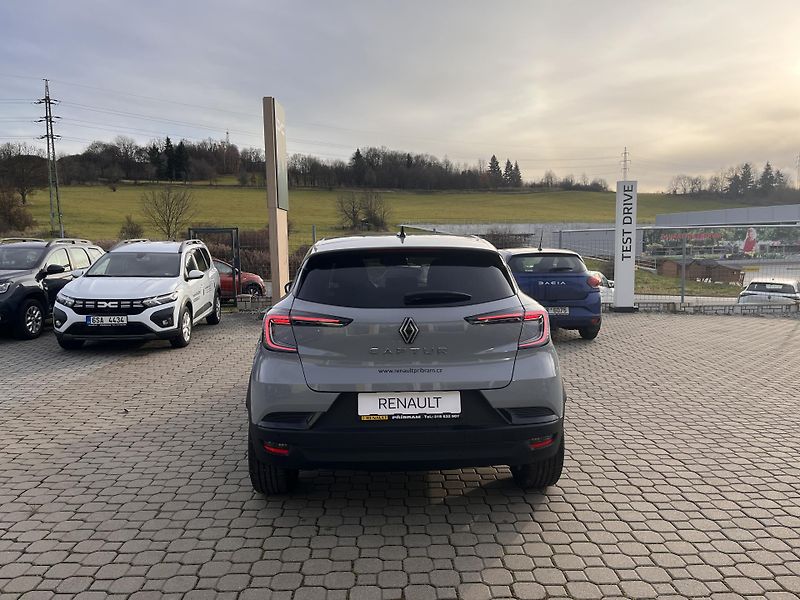 Renault Captur (2025) techno TCe 90      - fotka 5 z 23