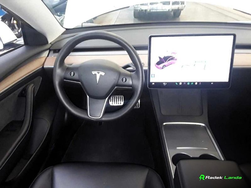 Tesla Model 3 (2021) Long Range AWD 75 kWh | Tažné - fotka 5 z 12
