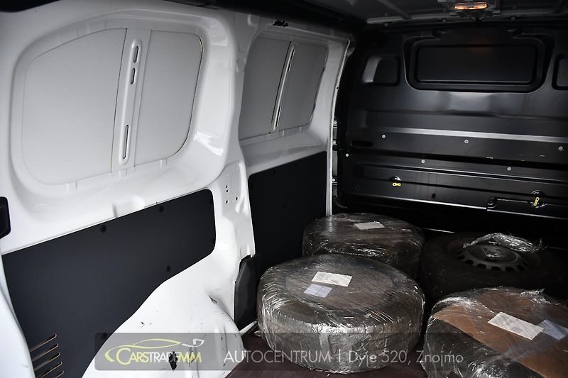 Citroën Jumpy 2.0HDi 1M ČR - fotka 21 z 33